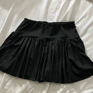 SHEIN Chic Black Pleated Mini Skirt